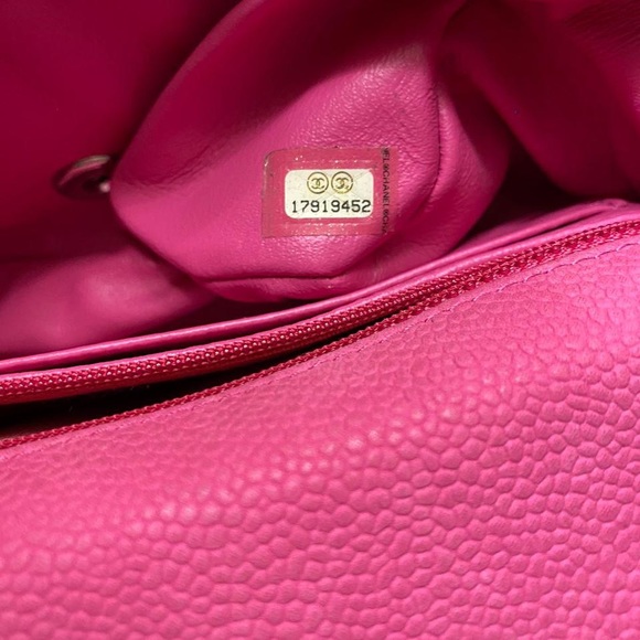 Chanel caviar leather pink small bag - Picture 15 of 16